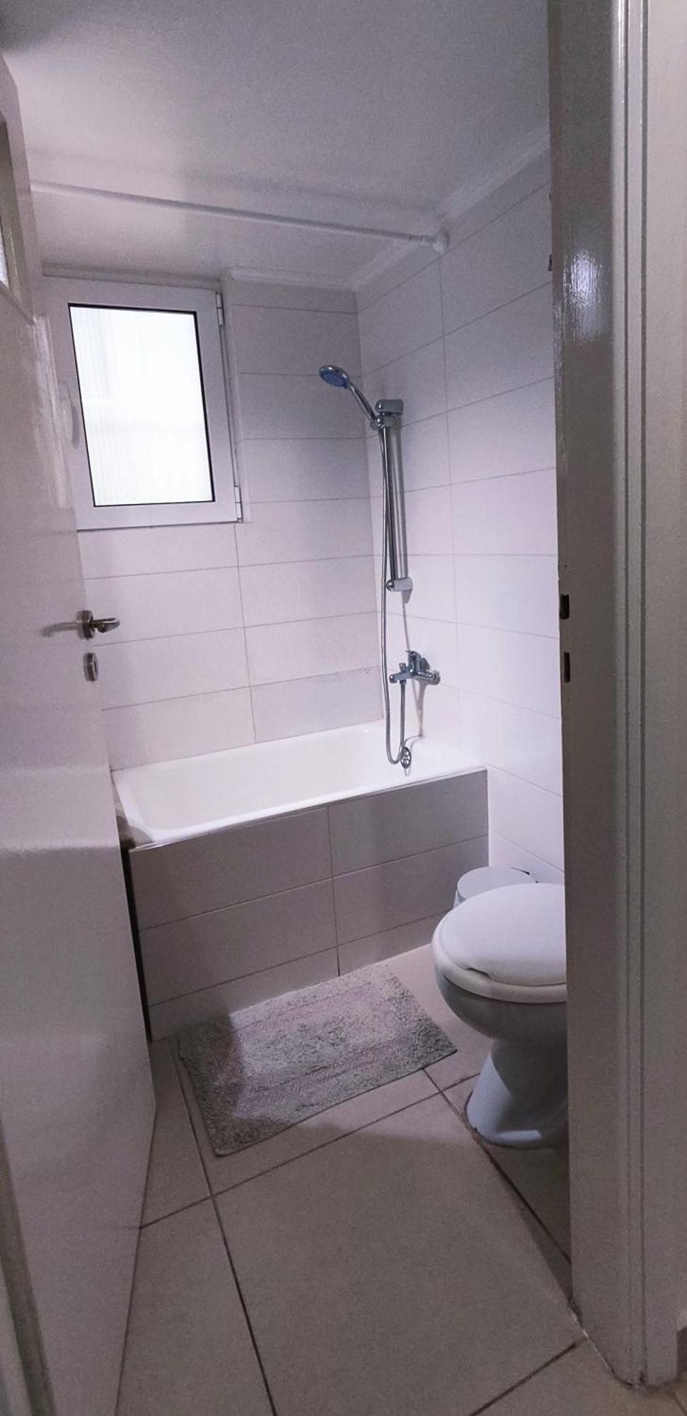 Next To Metro! Bright Apartment With Fully Equipped Kitchen Atenas Exterior foto