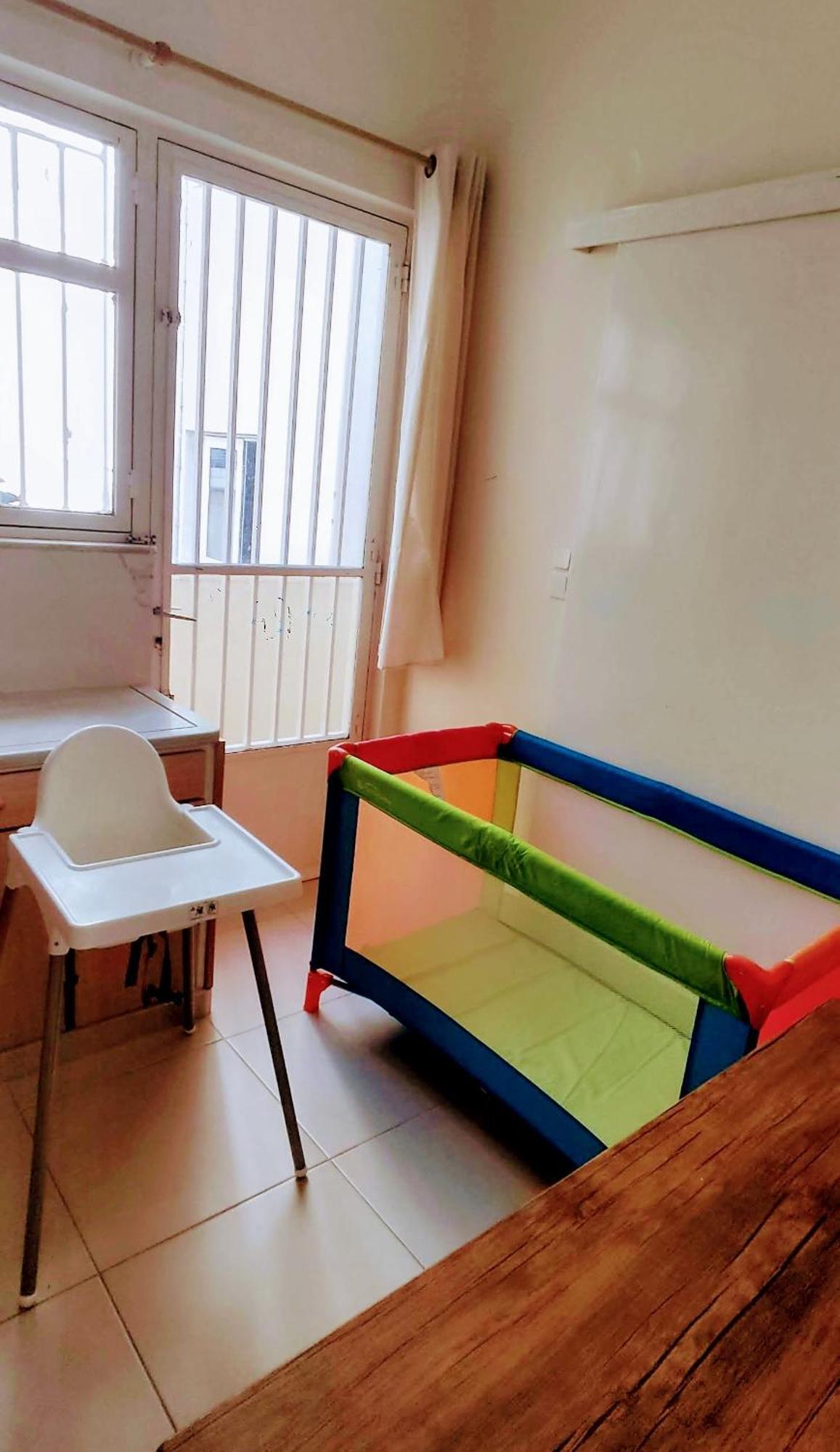 Next To Metro! Bright Apartment With Fully Equipped Kitchen Atenas Exterior foto